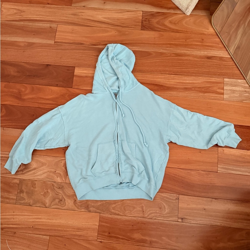 American Eagle Soft Sky Blue Zip Up Hoodie